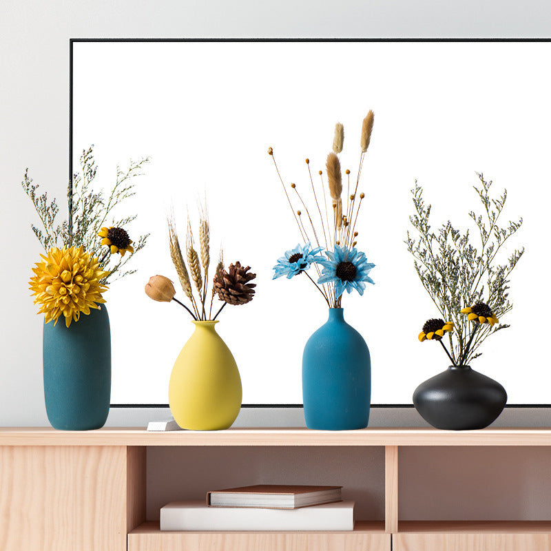 Living Room with Creative Ceramic Vases